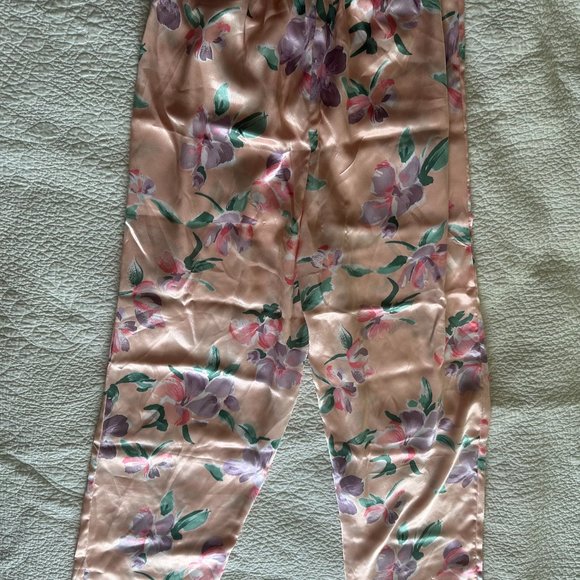 Vintage Victoria's Secret satin floral pajama set NWT size S - Picture 10 of 11